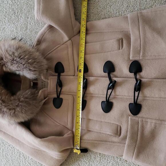 BURBERRY CHECK LINED WOOL TOGGLE DUFFLE COAT WITH FUR TRIMMED HOOD - Picture 12 of 15